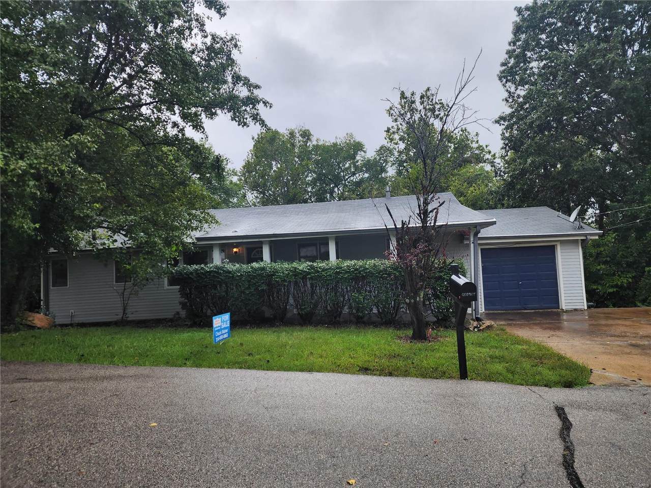 7 Glen Oaks Drive - Photo 1