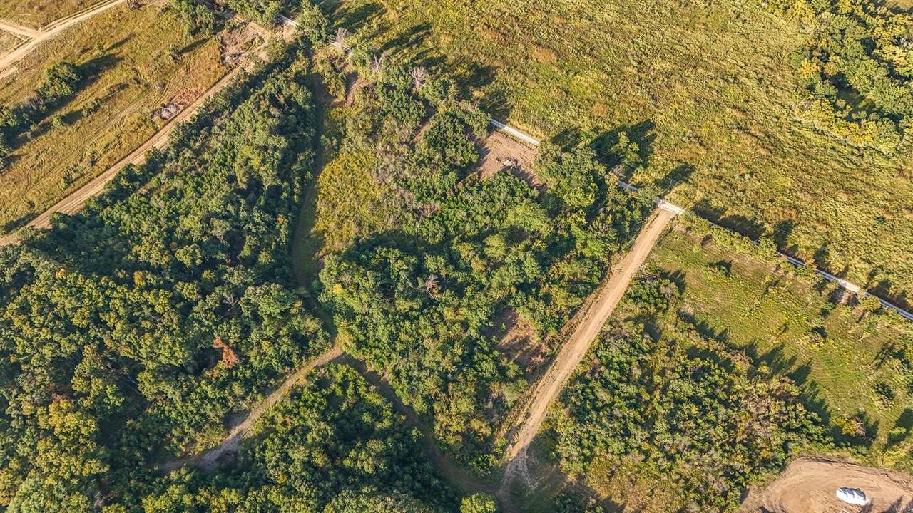 8 Hopkins Road - Photo 1