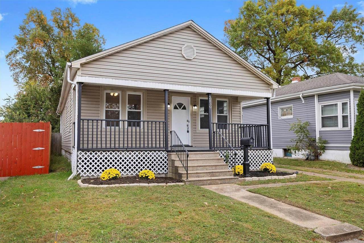 2830 Washington Avenue - Photo 1