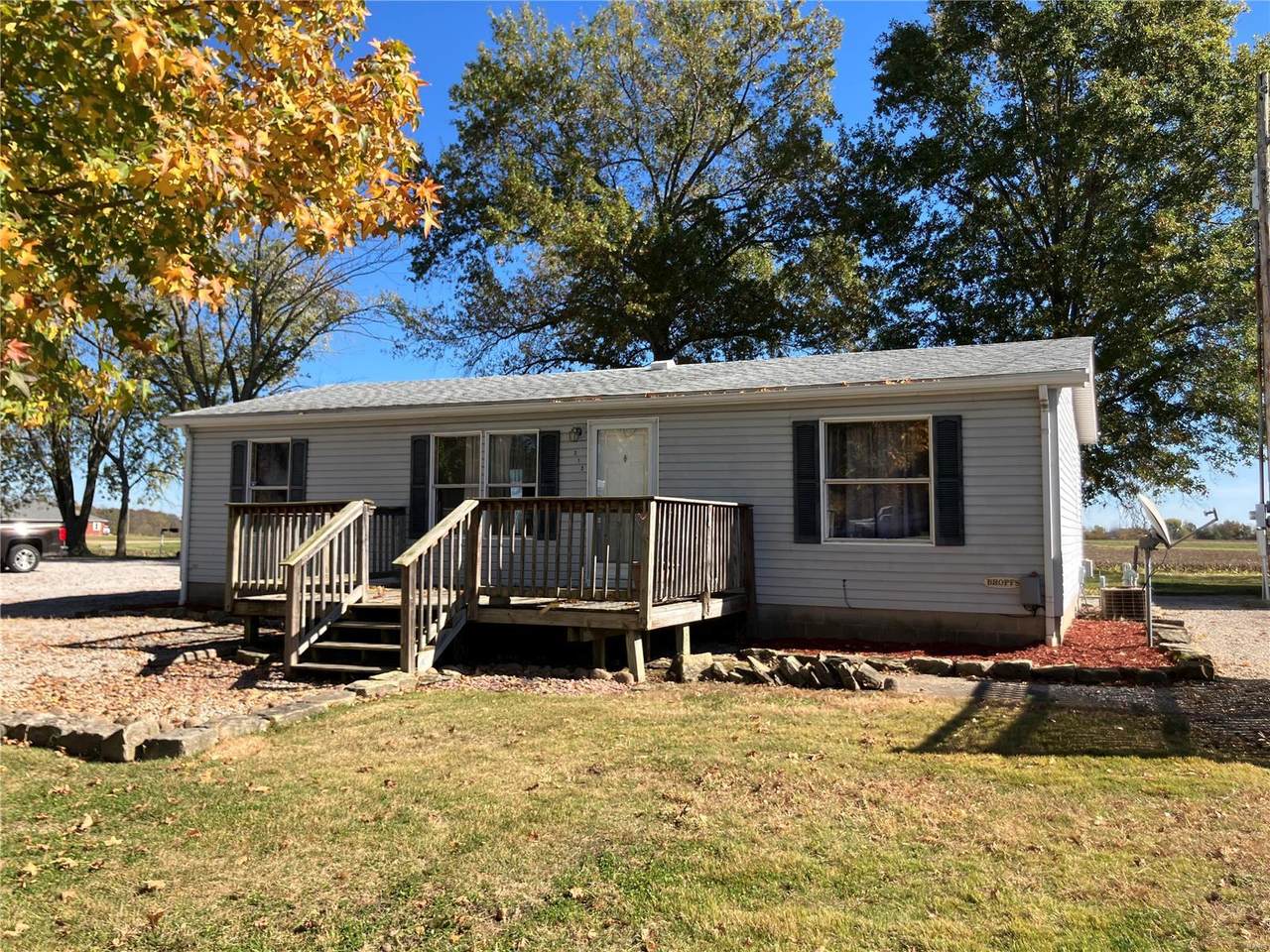 512 Main Street - Photo 1