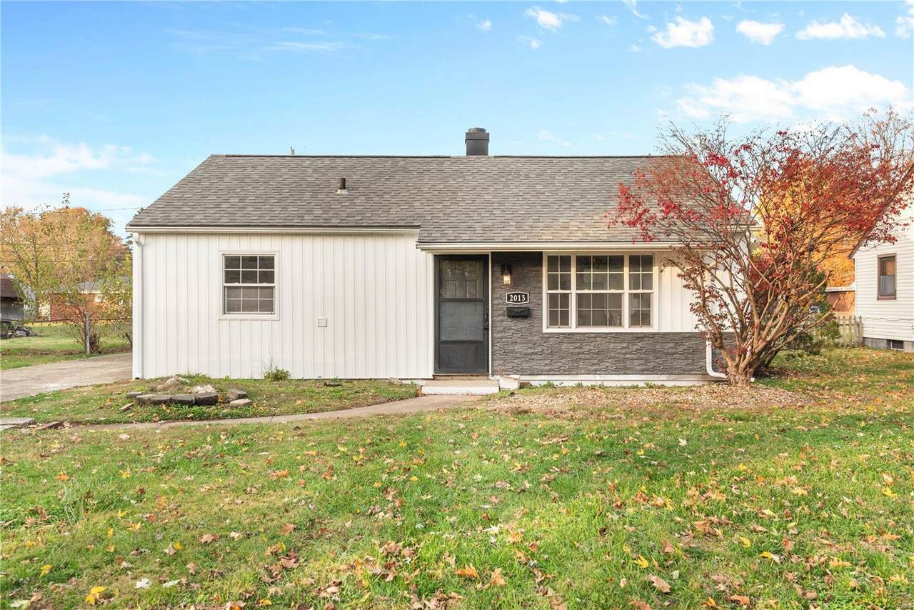 2013 Richmond Avenue - Photo 1