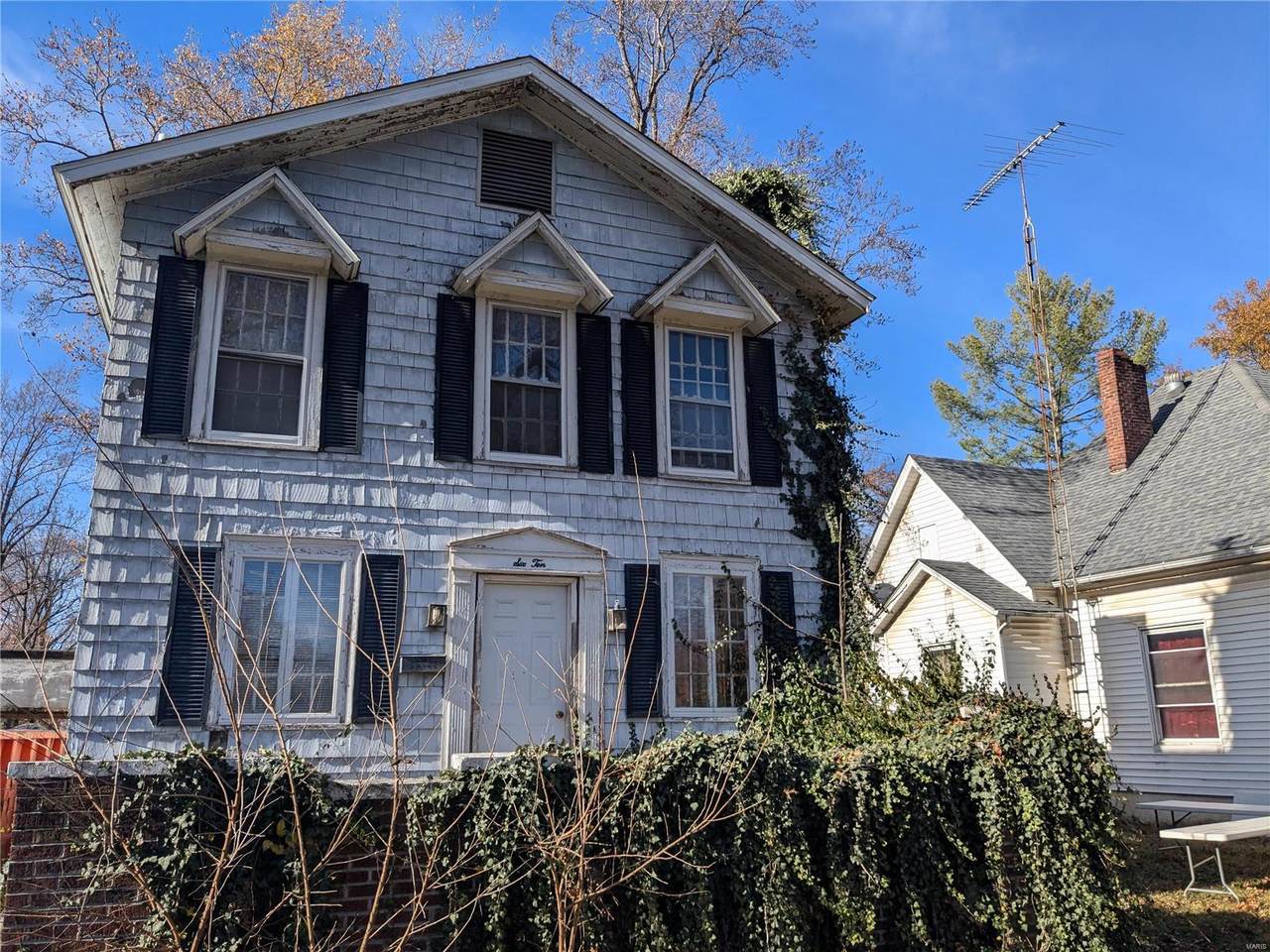 610 Pine Street - Photo 1