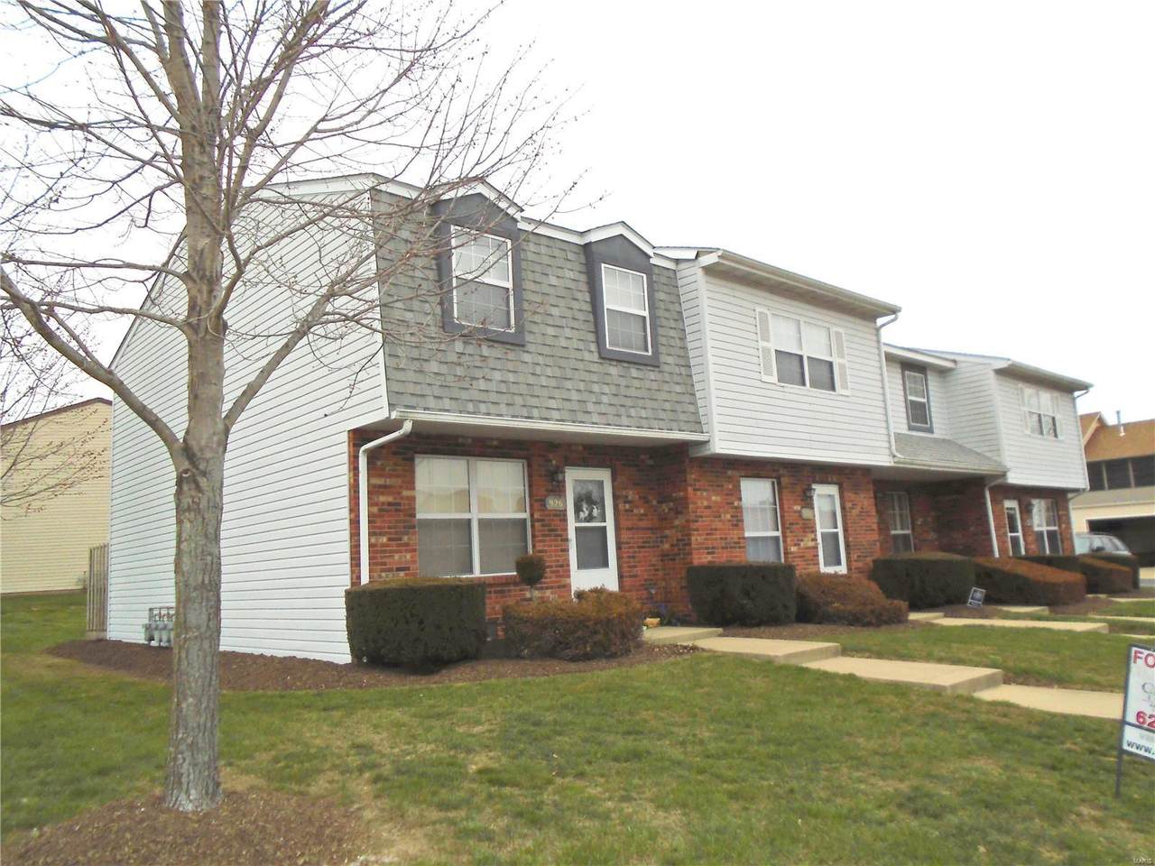 926 Georgetown Drive - Photo 1