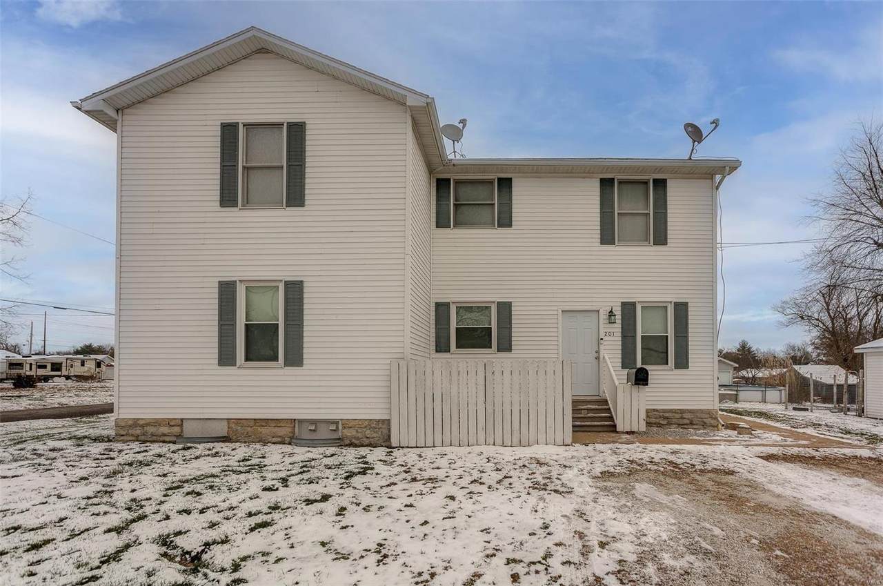 201 Cheney - Photo 1