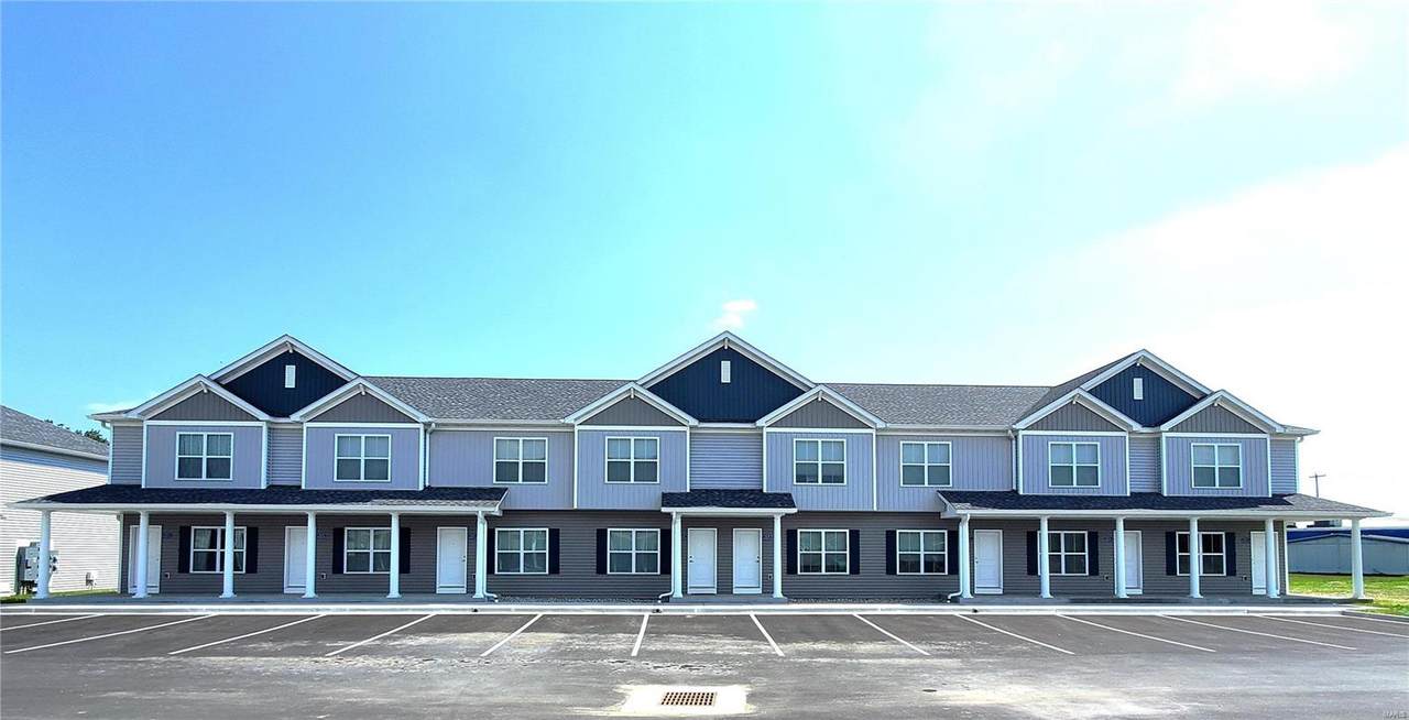 200 Pacific Drive - Photo 1