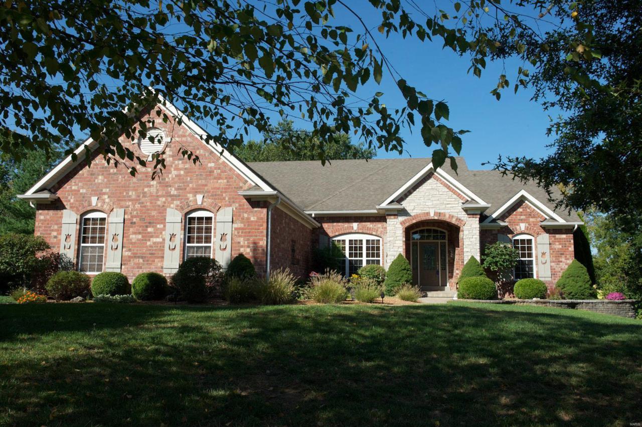 945 Prairie View - Photo 1