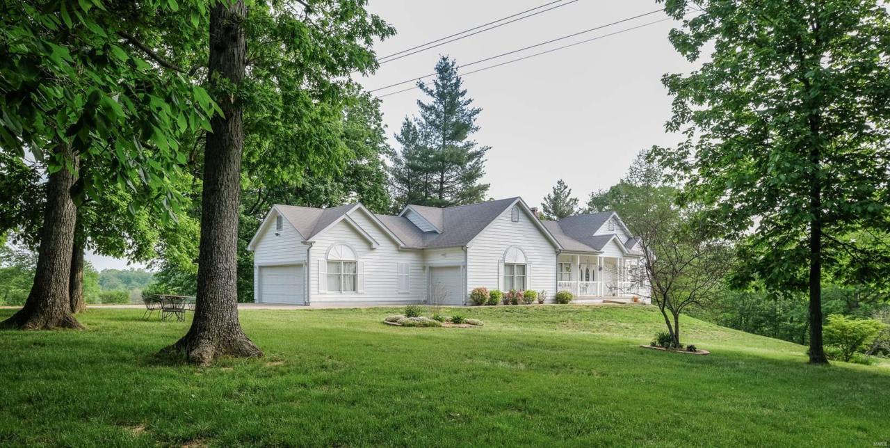 28000 Glenbrook Court - Photo 1
