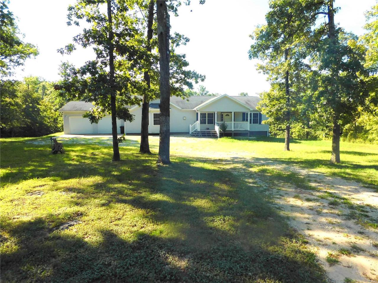 16853 Woodcrest - Photo 1