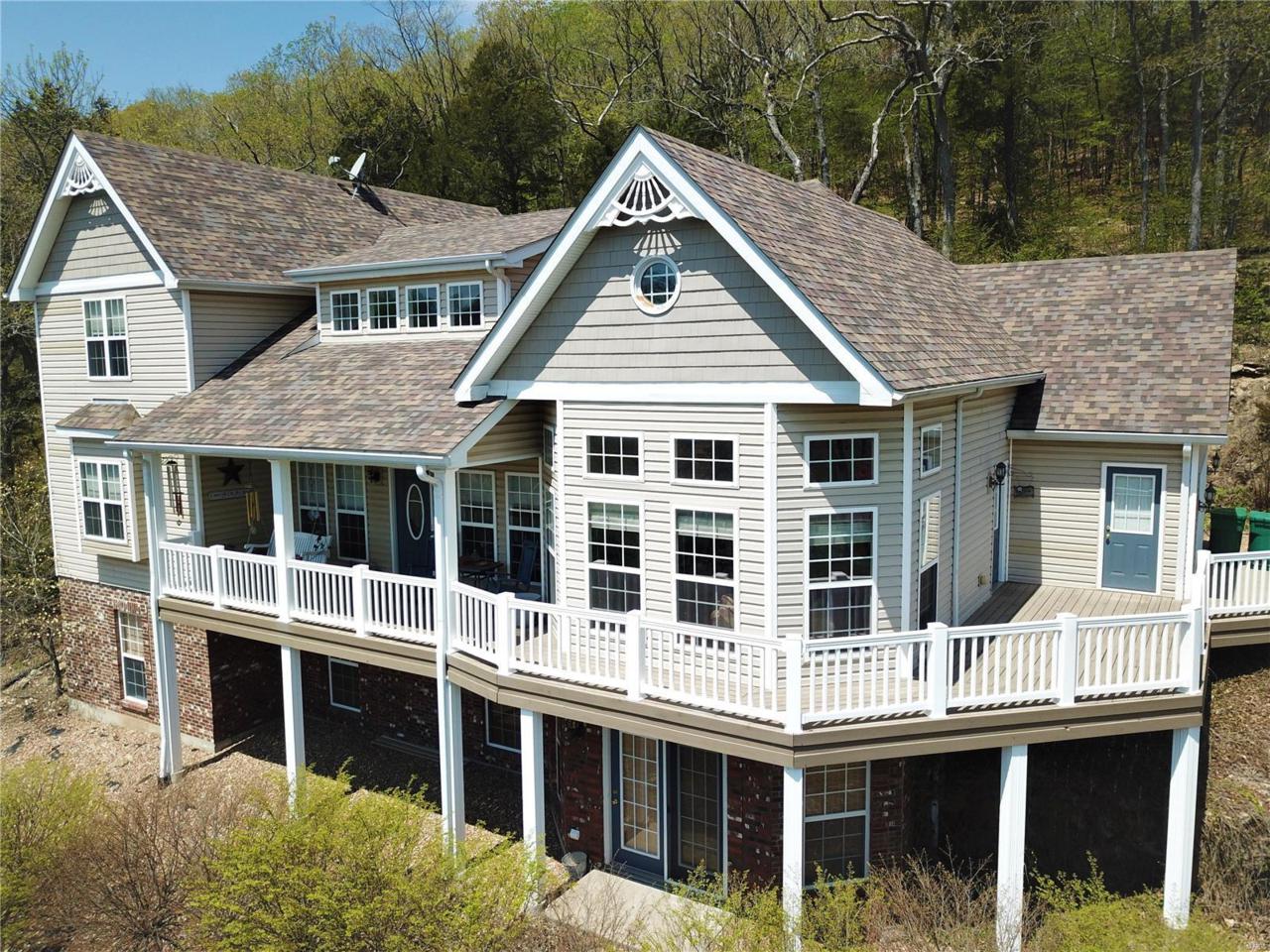 4405 Augusta Shores Drive - Photo 1