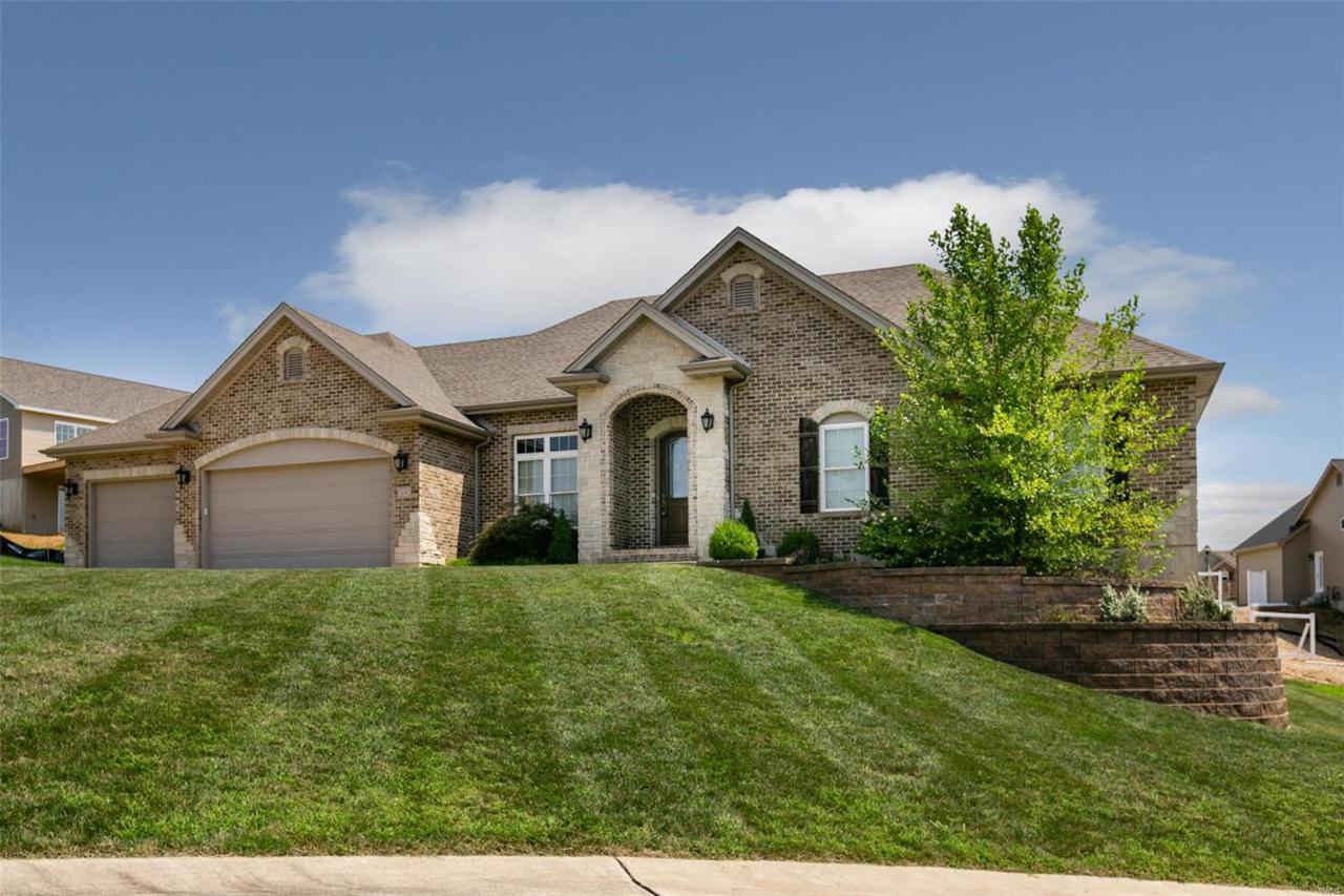 108 Chardonnay Court - Photo 1