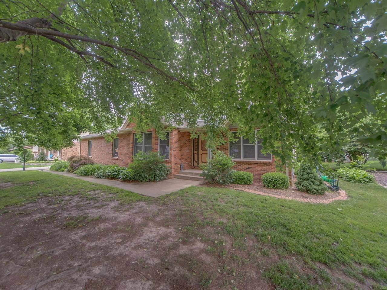 420 Jackson Street - Photo 1