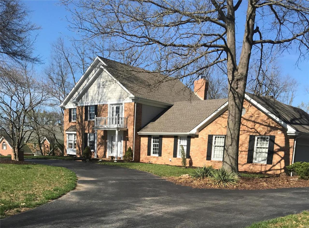 30 Crown Manor - Photo 1