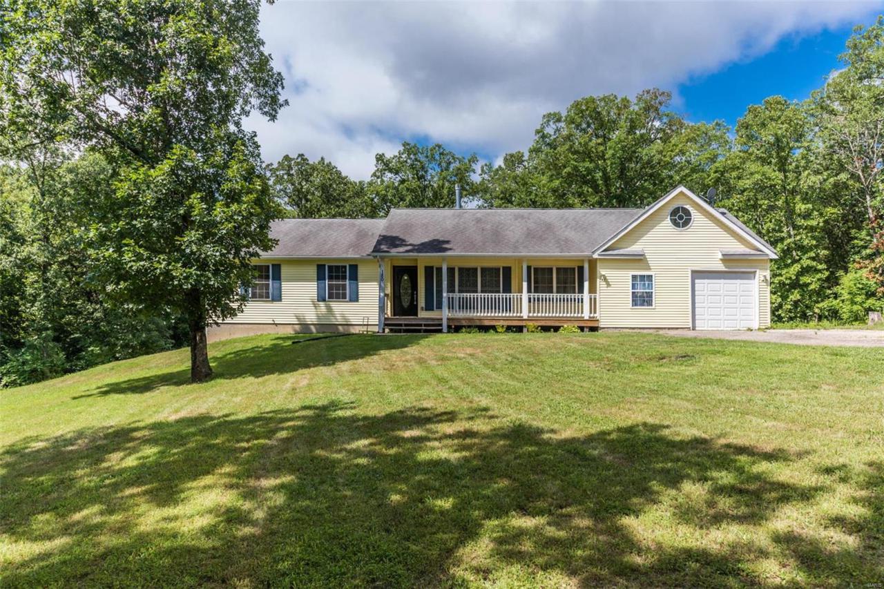 180 Elm Drive - Photo 1