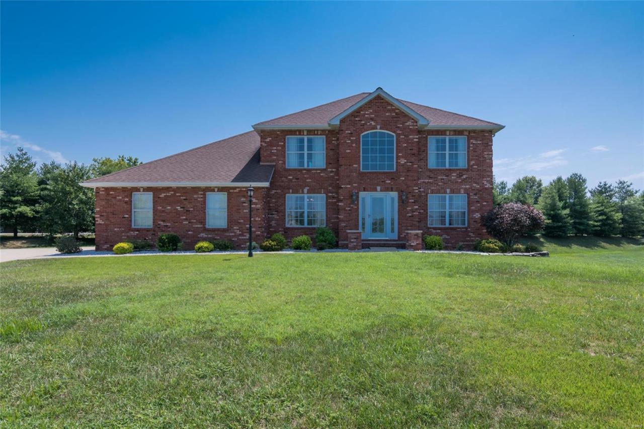 108 Locksley - Photo 1