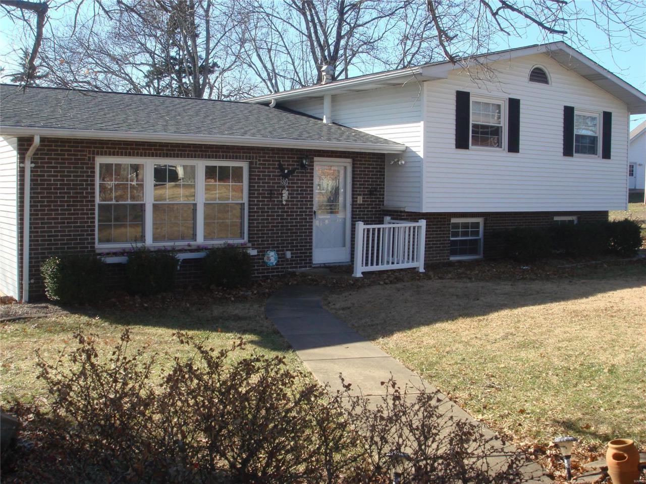 89 Kennedy Street - Photo 1