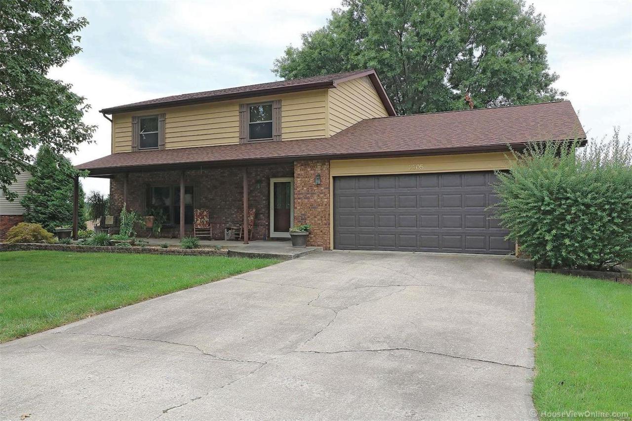 2205 Kent Dr - Photo 1