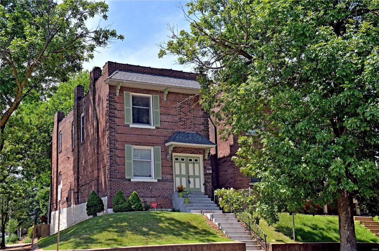 1202 Sidney Street - Photo 1