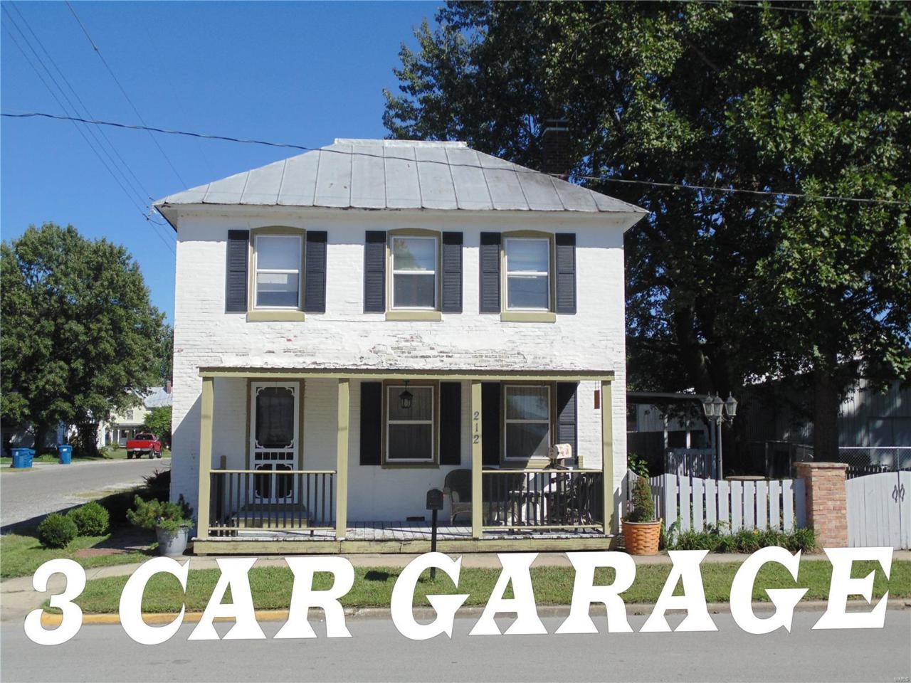 212 Douglas Street - Photo 1