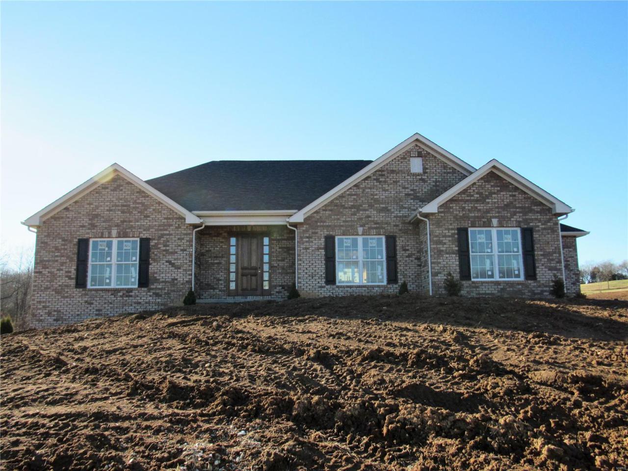 621 Winged Foot Court - Photo 1