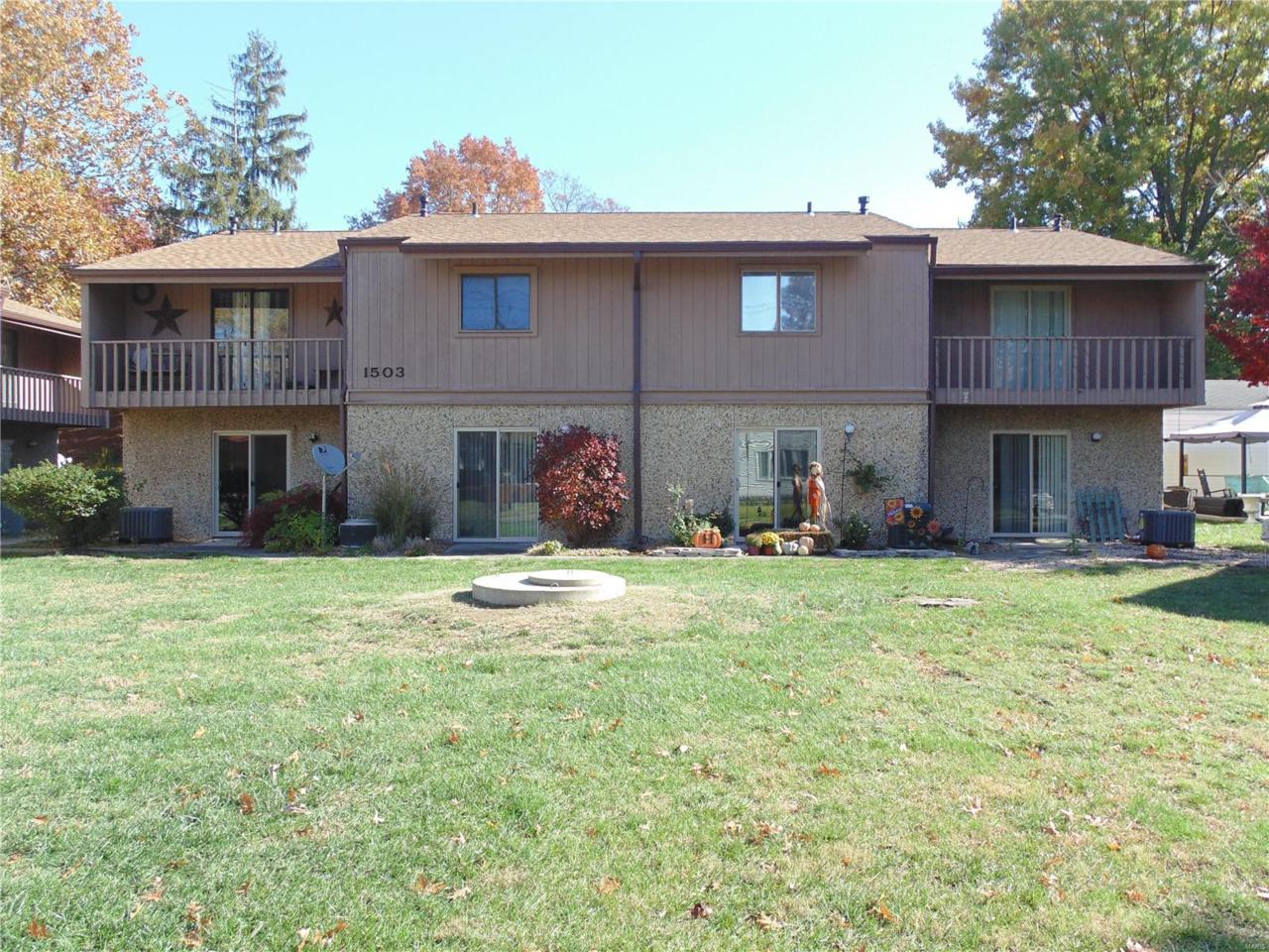 1503 Poplar Street - Photo 1