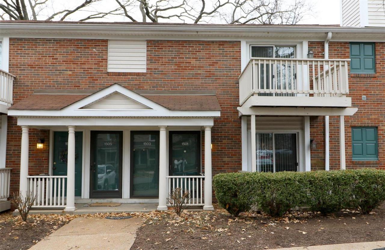 1503 High School Drive - Photo 1