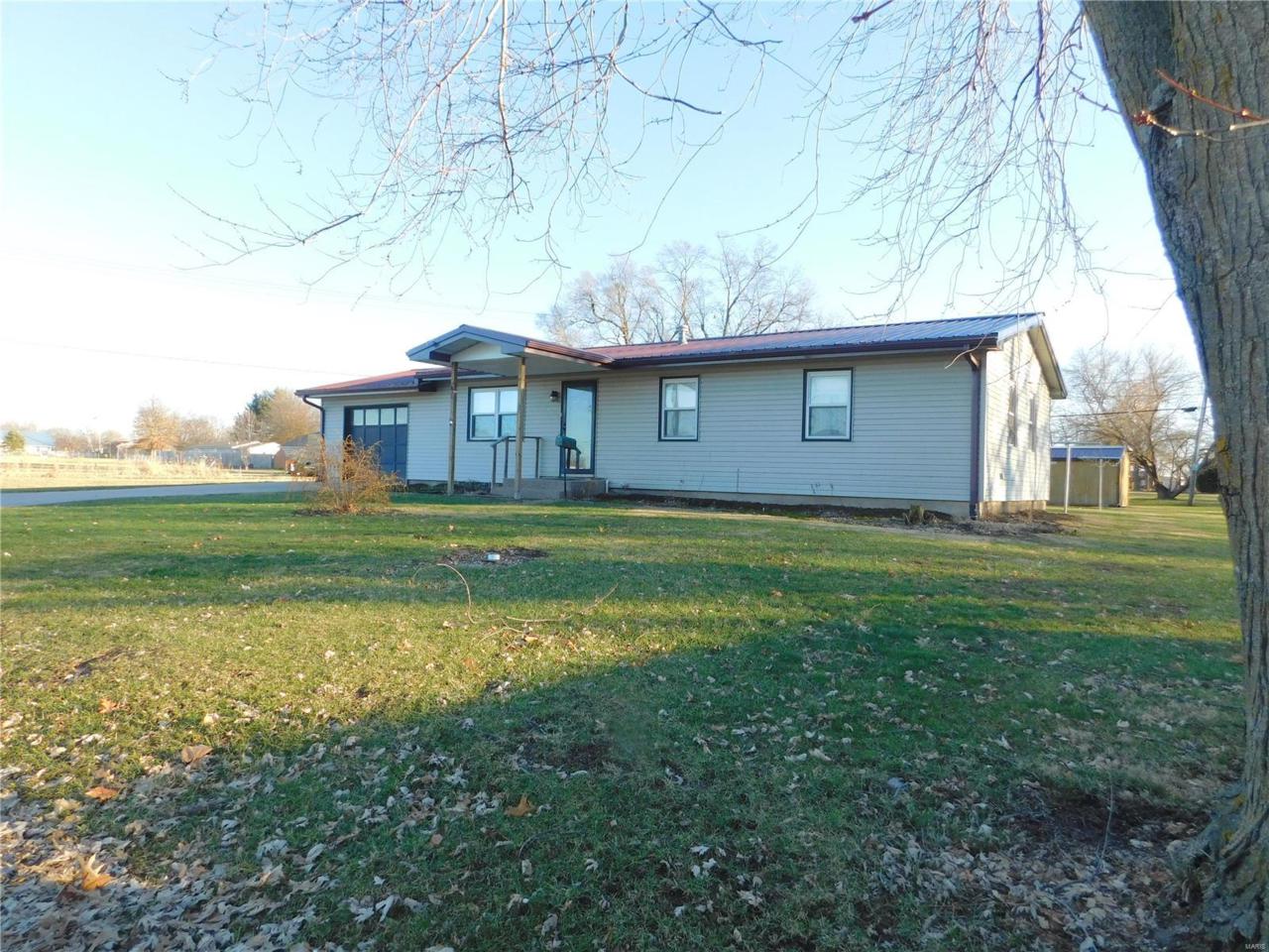 619 E. Dover - Photo 1