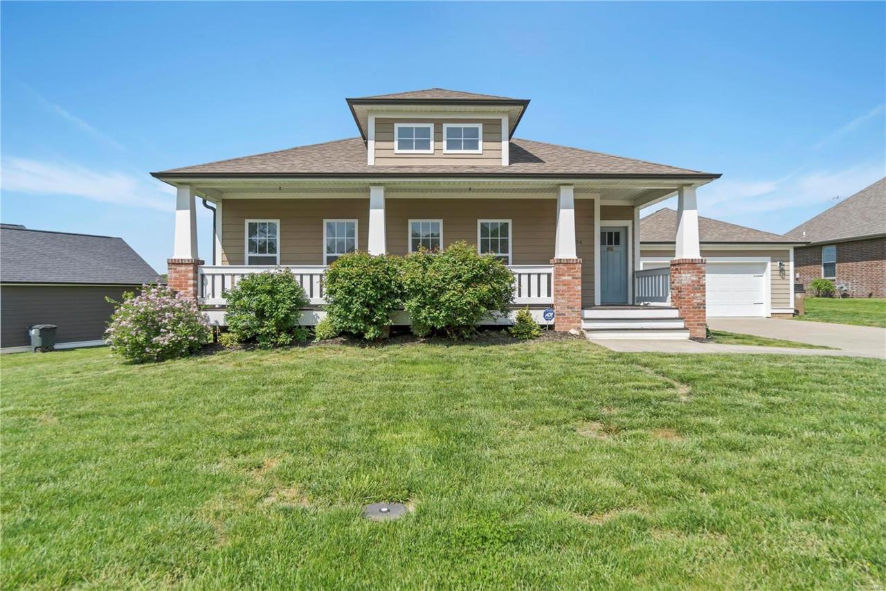 614 Cloverdale Ranch Road - Photo 1