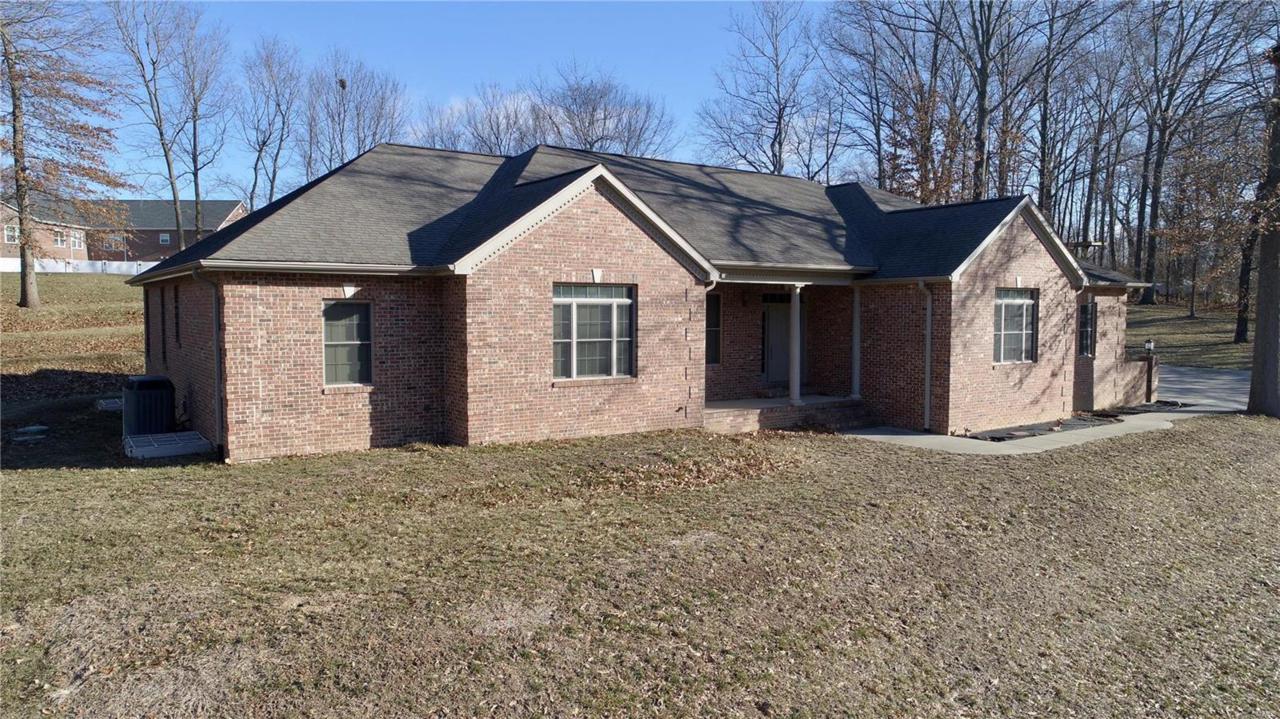 107 Brookfield Estates - Photo 1