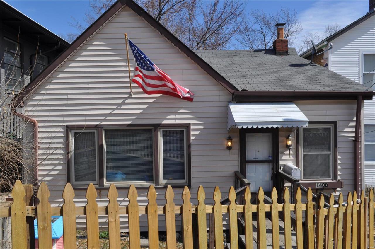 1408 Sulphur Avenue - Photo 1