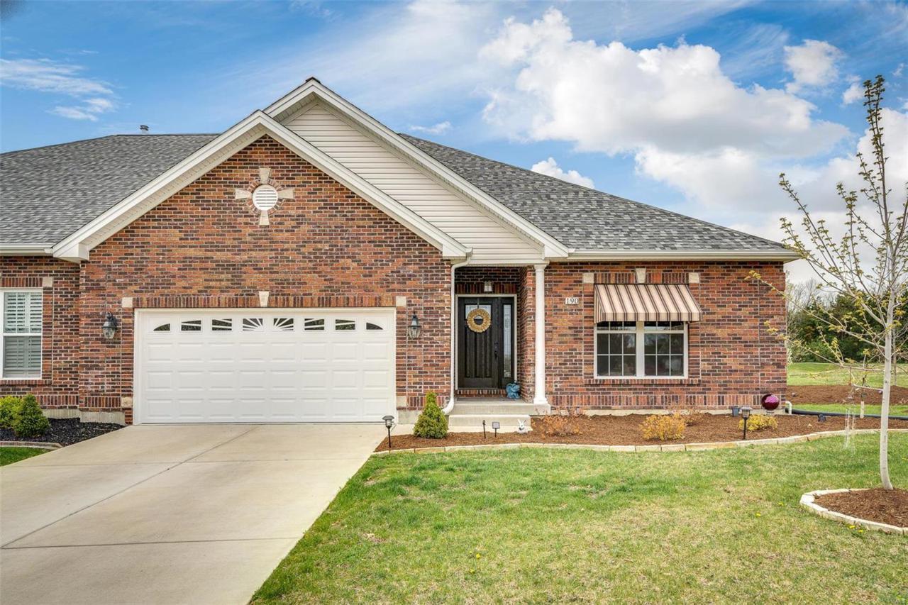190 Bear Creek Drive - Photo 1