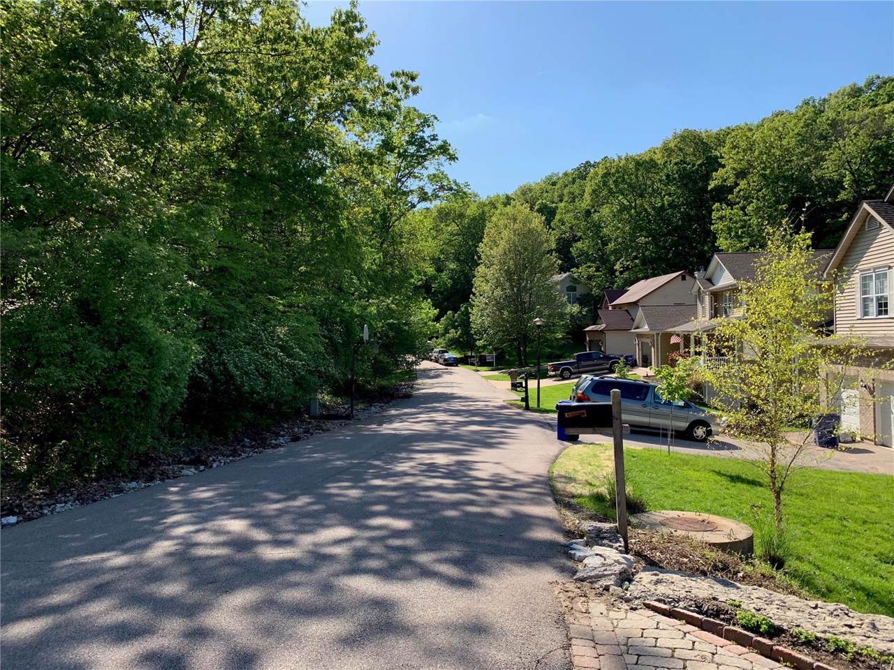 4983 Oak Bluff Drive - Photo 1
