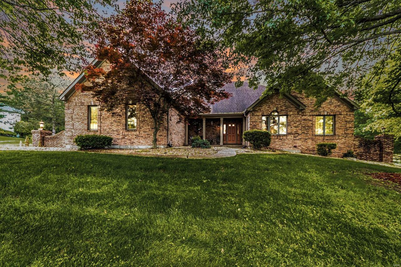 681 Clifden Drive - Photo 1