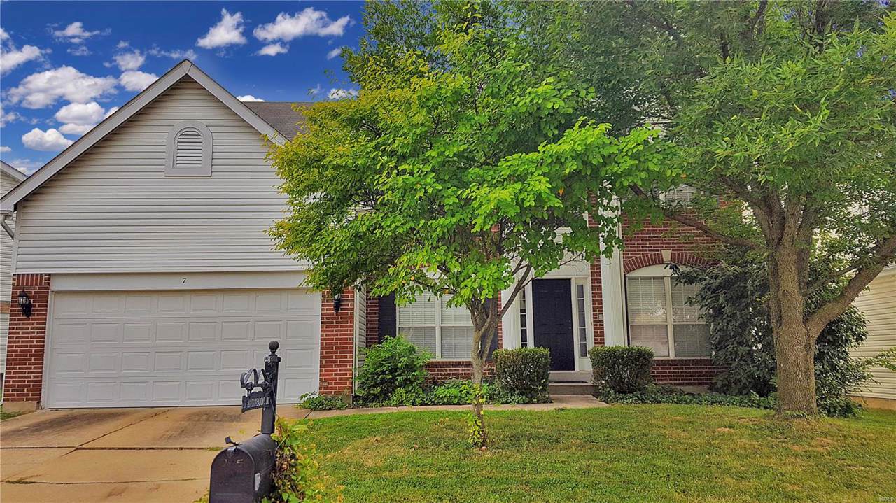 7 Rivermeadows - Photo 1