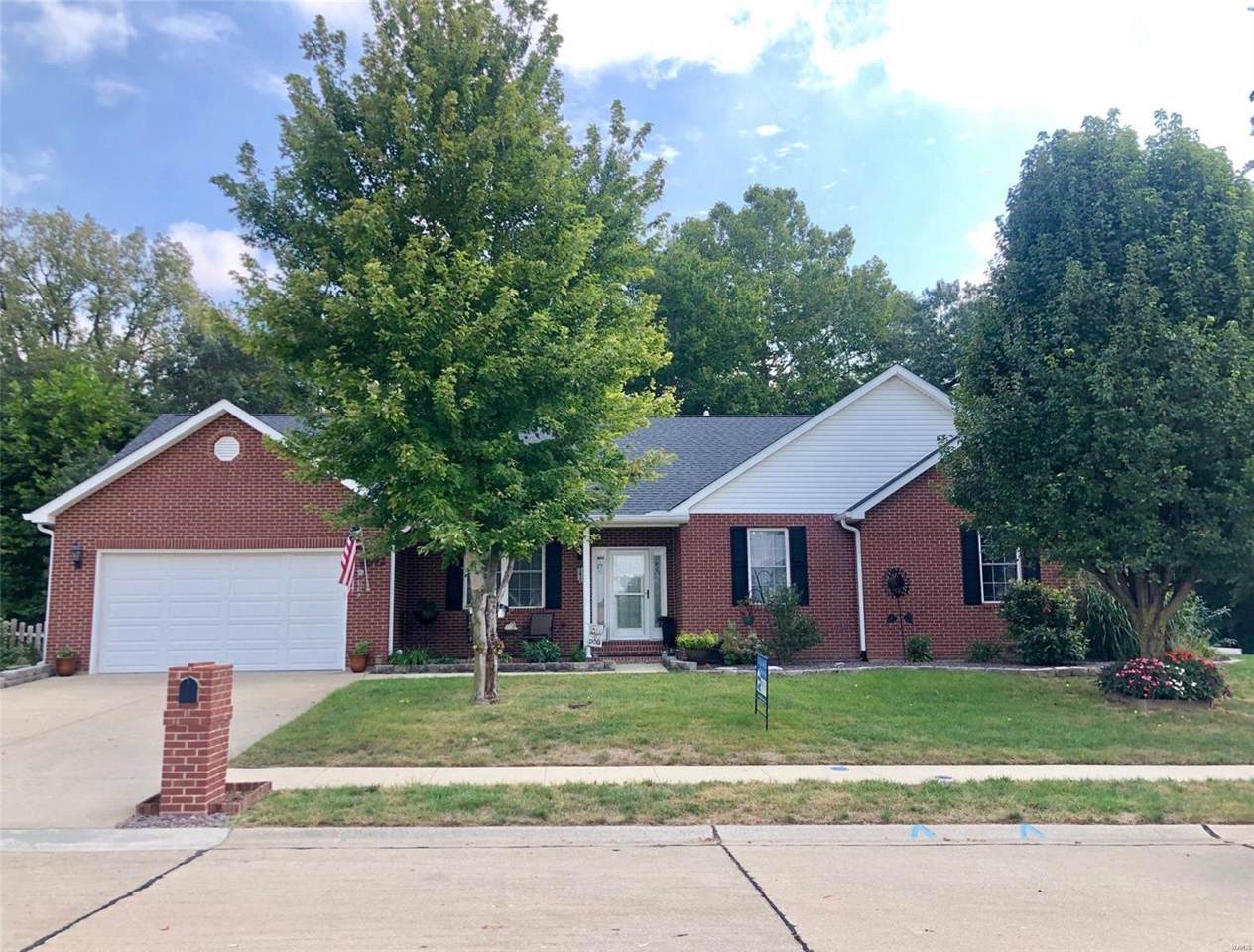 592 Pebble Brook Lane - Photo 1