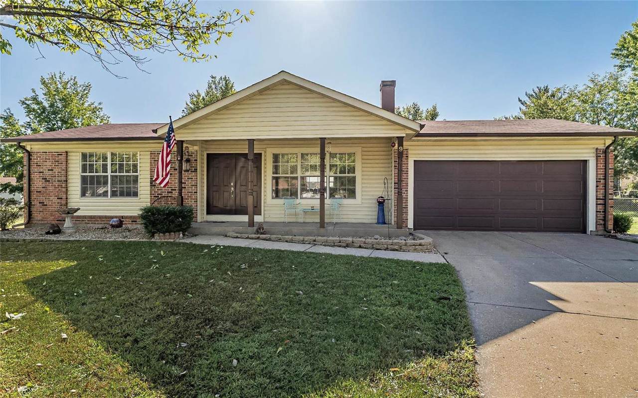 9 Bentbrook Court - Photo 1