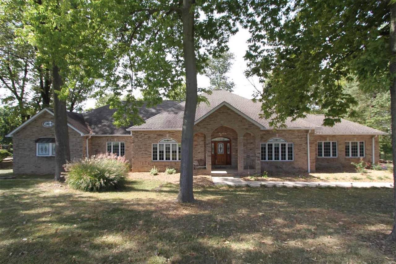 7 Country Club Lane - Photo 1