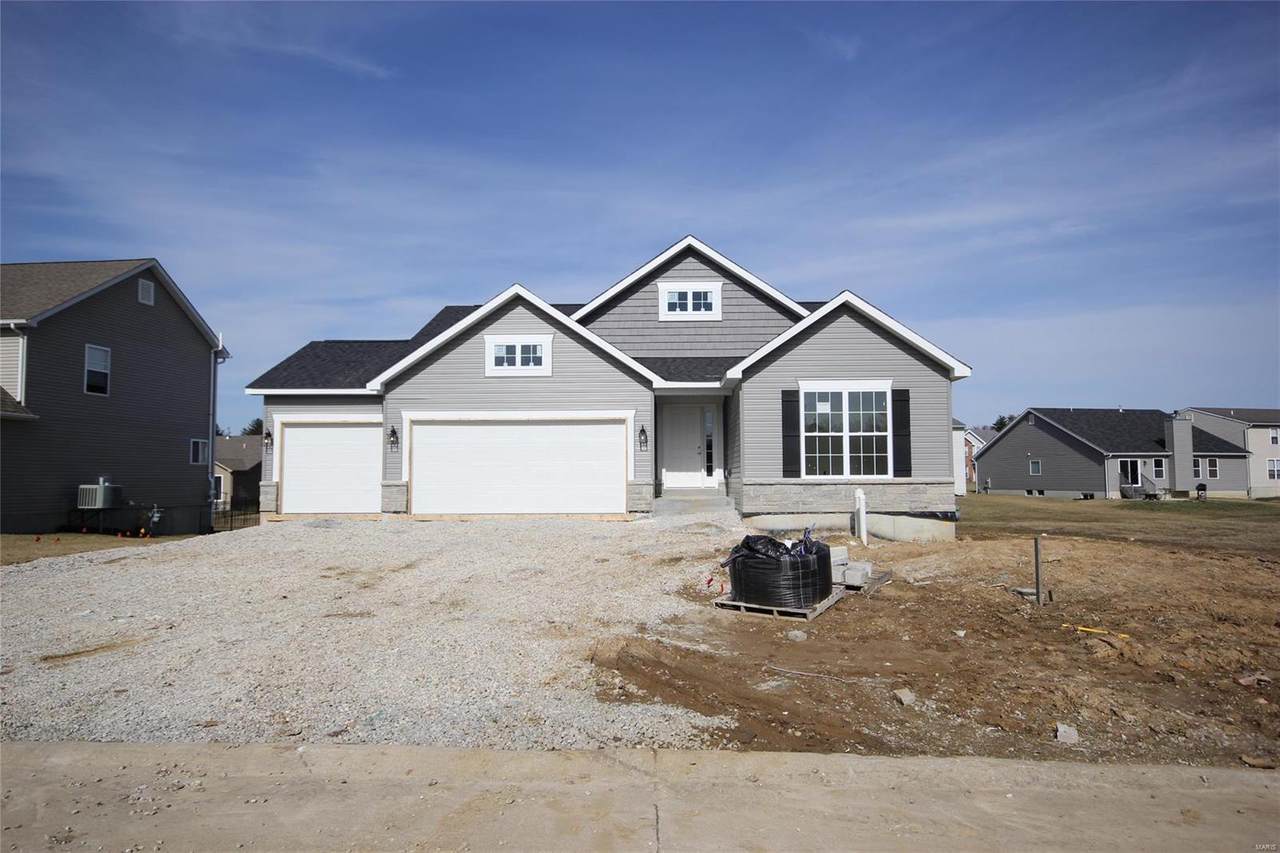 1689 Lake Meade Drive - Photo 1