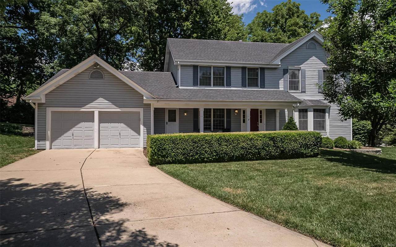704 Woodridge Heights Court - Photo 1
