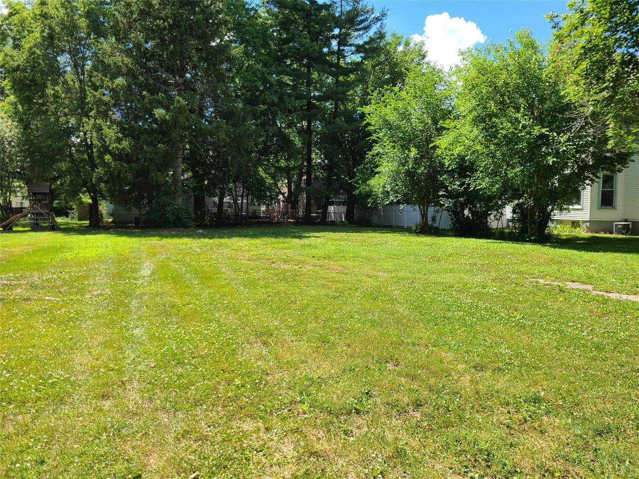 1517 State Street - Photo 1
