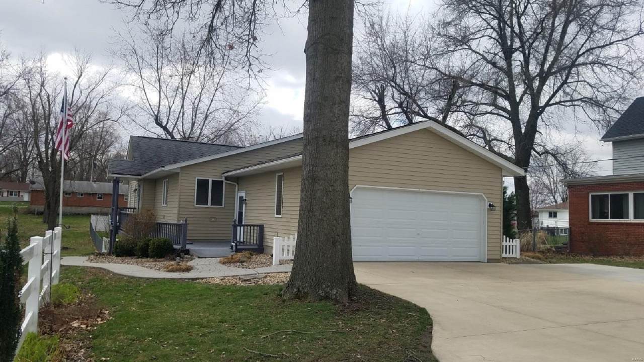 531 Corbin - Photo 1