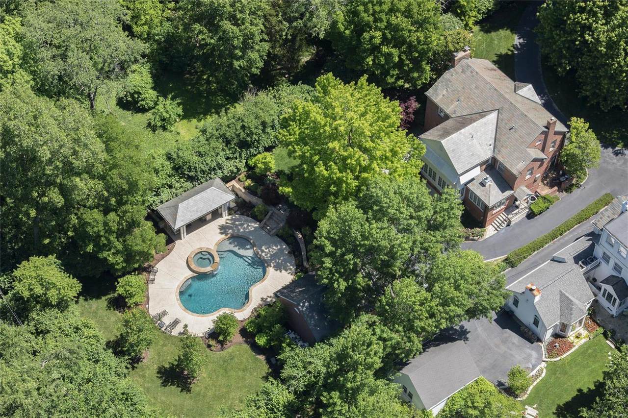 21 Fair Oaks Drive - Photo 1