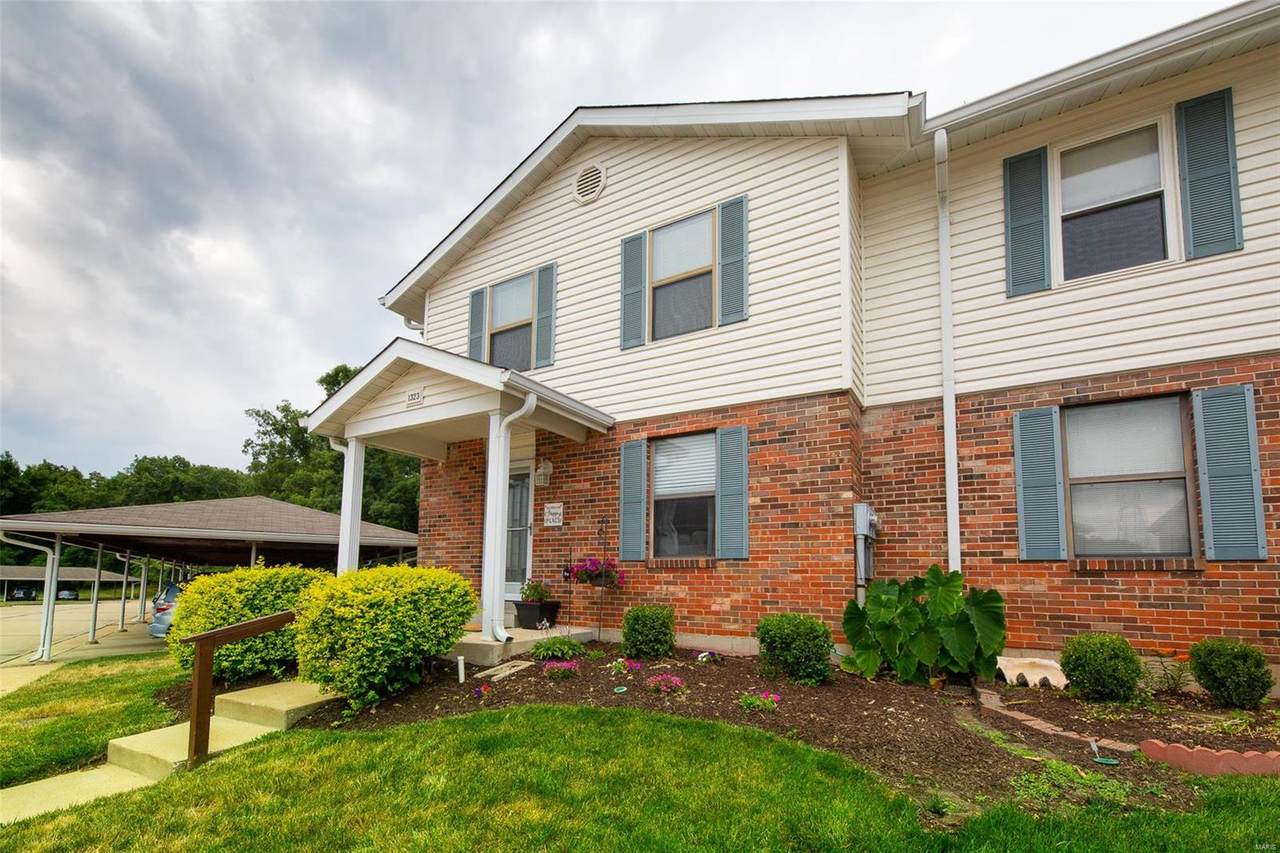 1323 Cliffridge - Photo 1