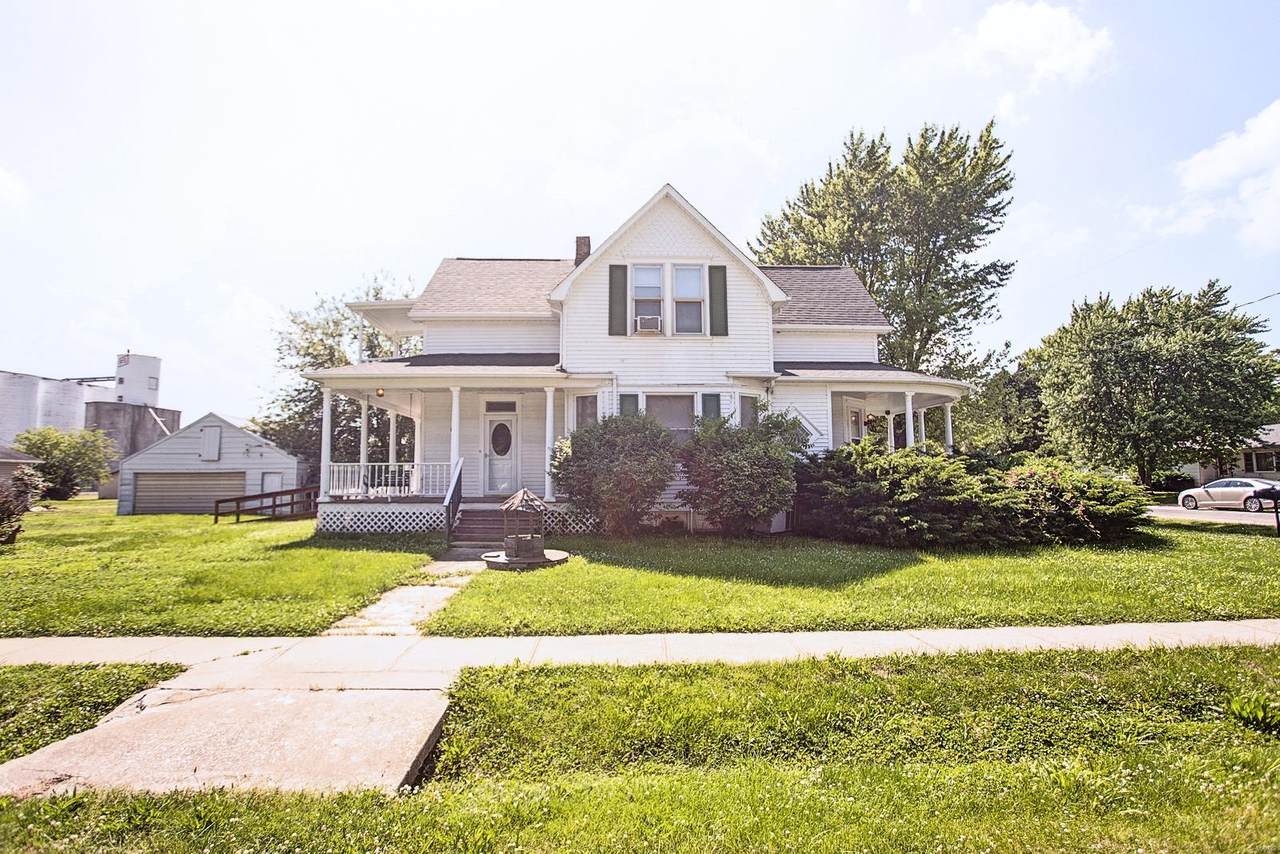 202 Chestnut Street - Photo 1