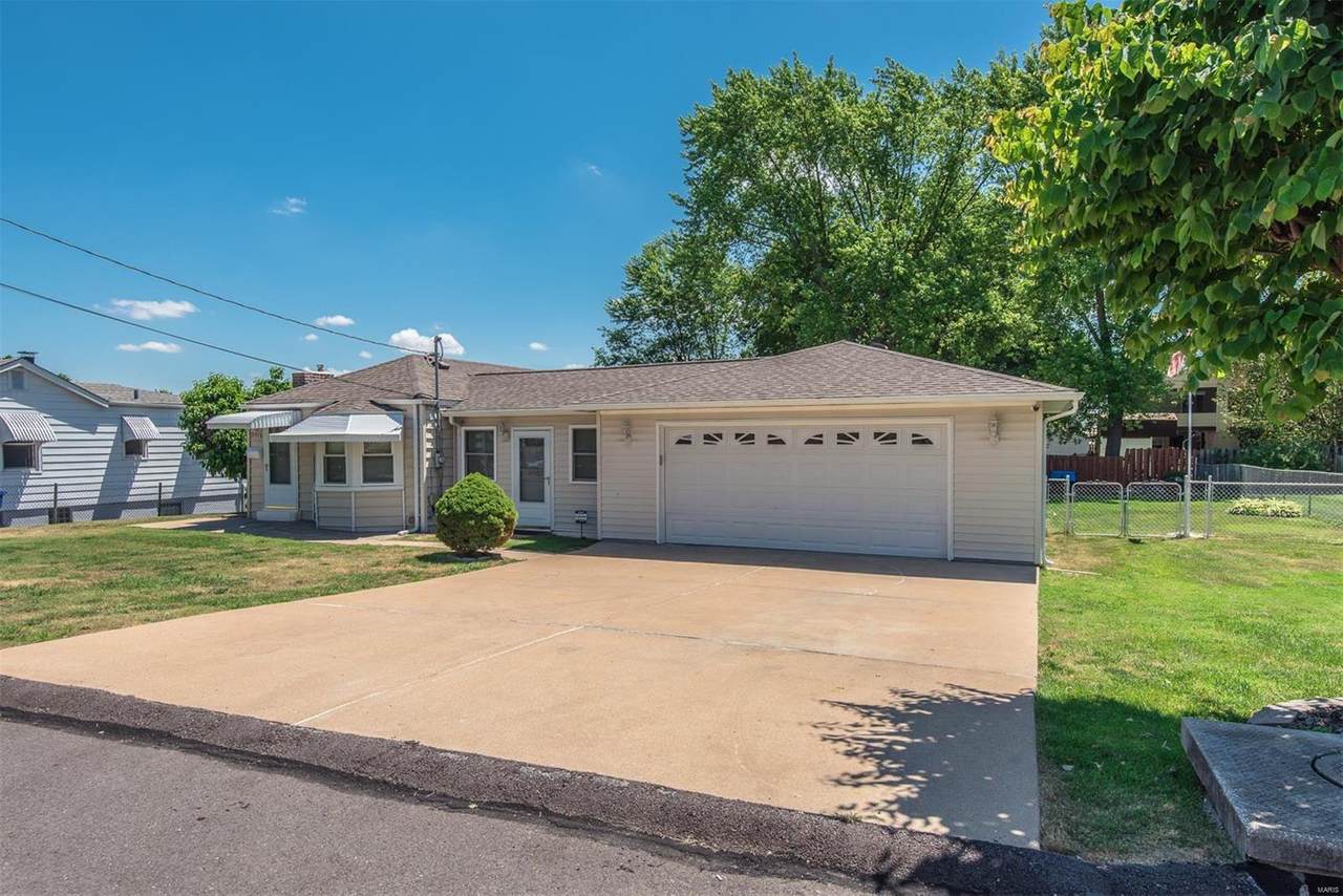 9978 Meadow Avenue - Photo 1