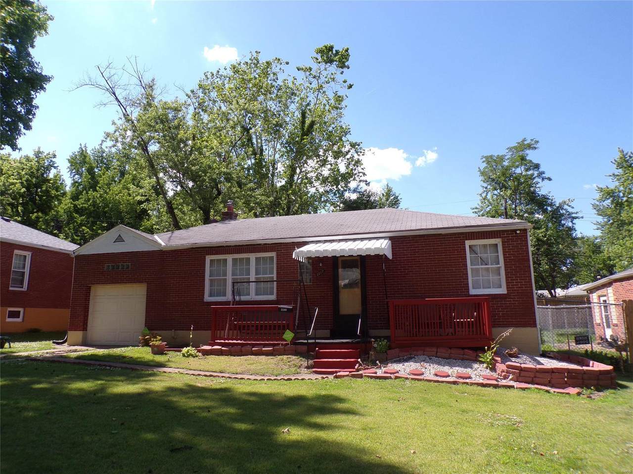 8817 Greenbrook - Photo 1