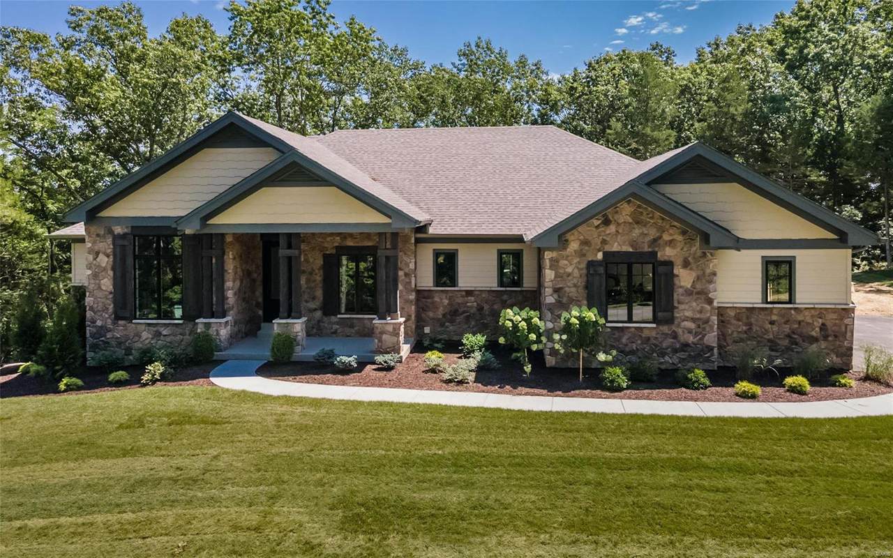 3946 Autumn Farms Drive - Photo 1