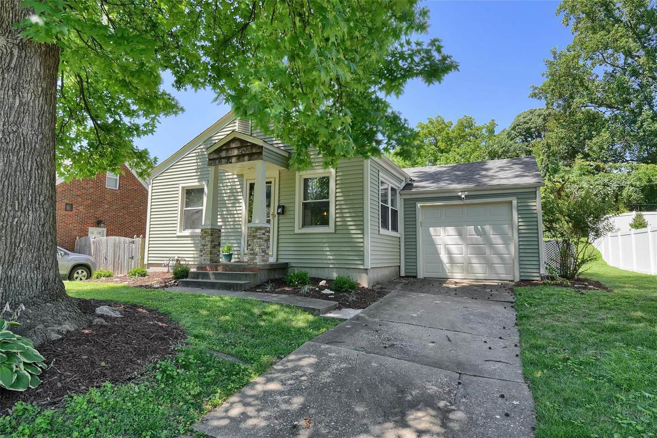 7 Washington Place - Photo 1