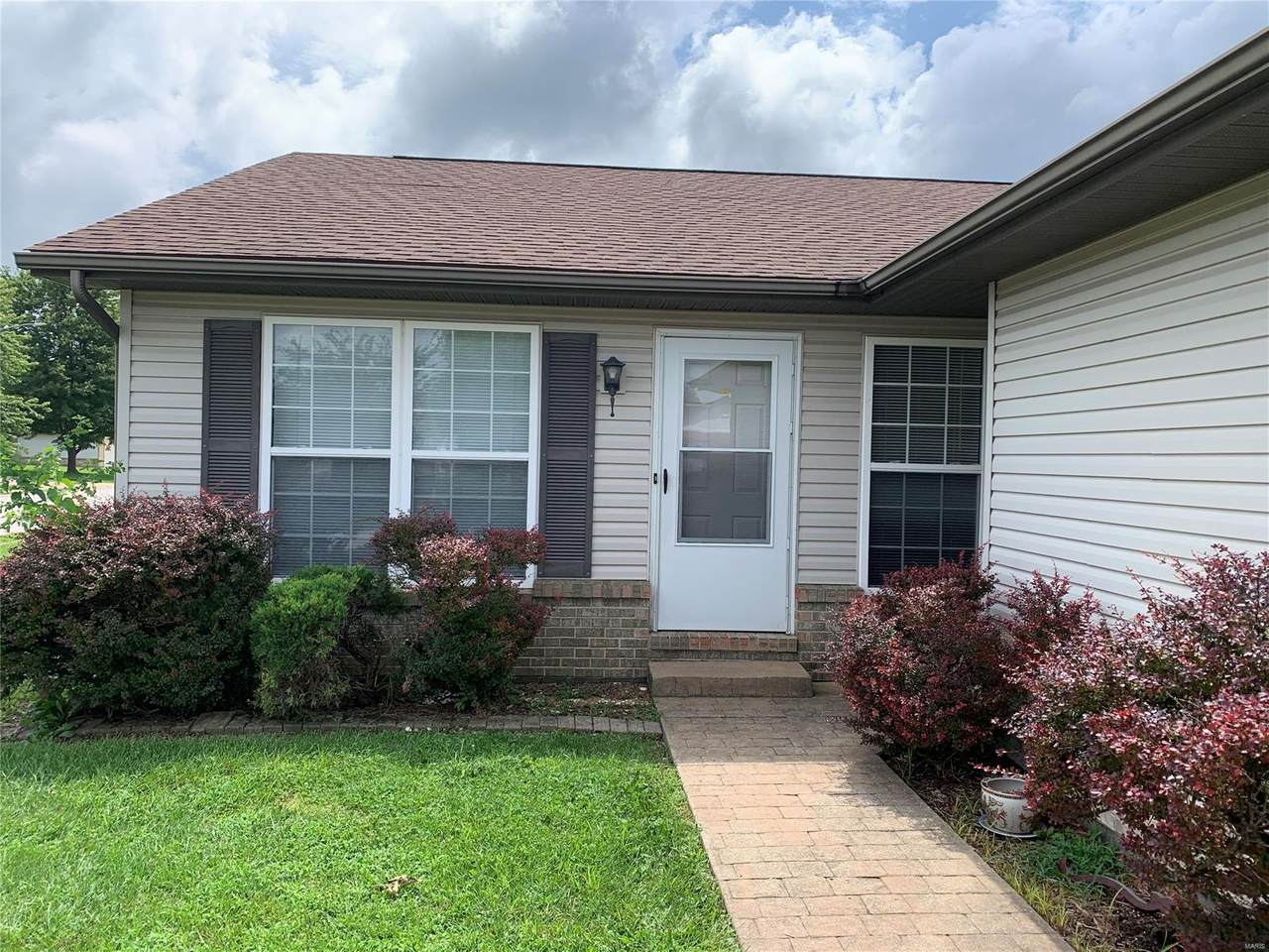 629 Donna Drive - Photo 1