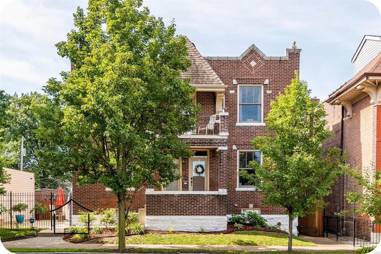 3656 Fairview Avenue - Photo 1
