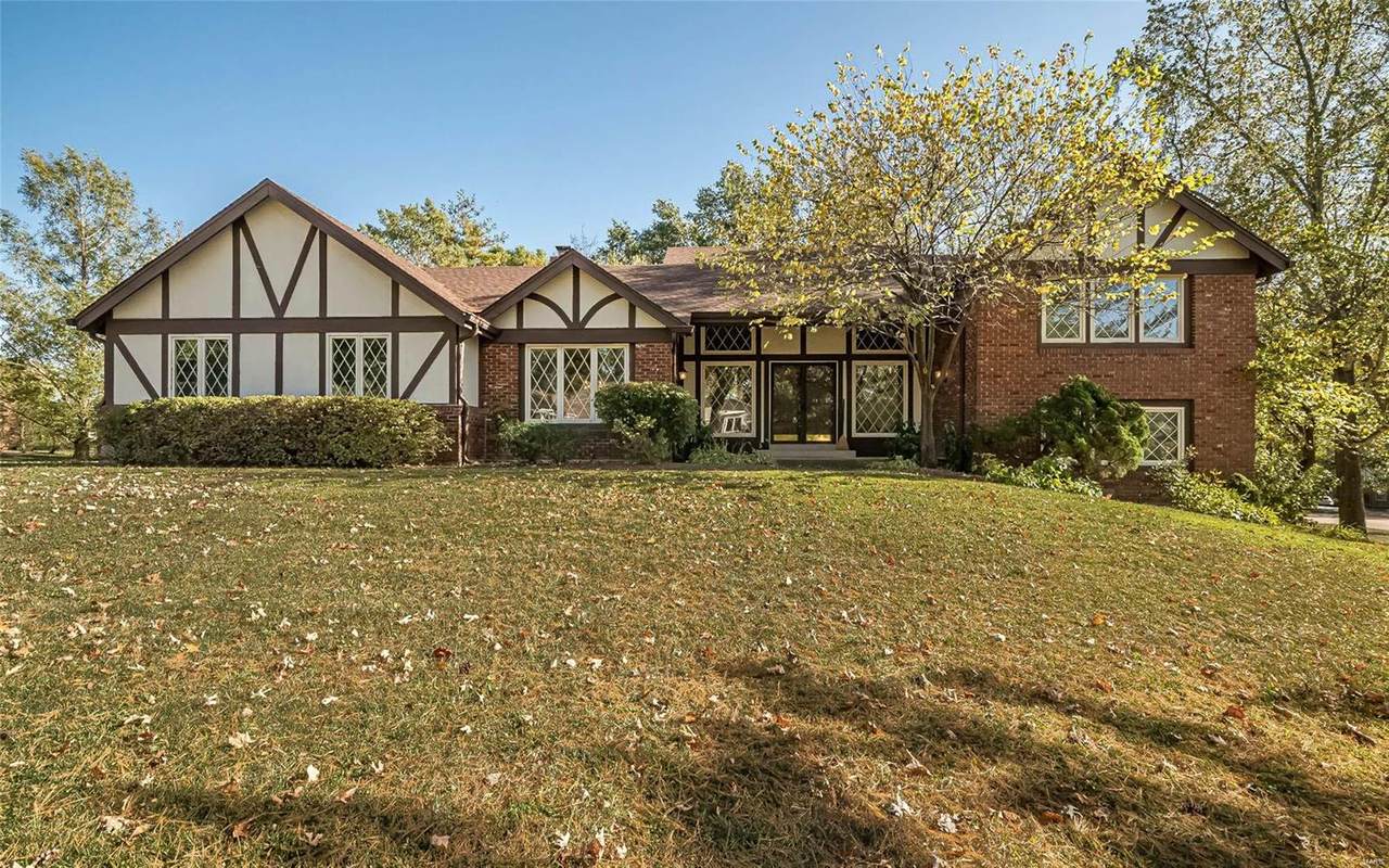 2302 Clifton Forge Drive - Photo 1